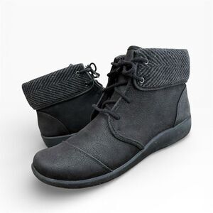 Clarks Cloudsteppers Sillian Frey Womens Ankle Bootie Black Lace Up Zip